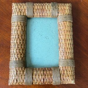 Rattan picture frame
